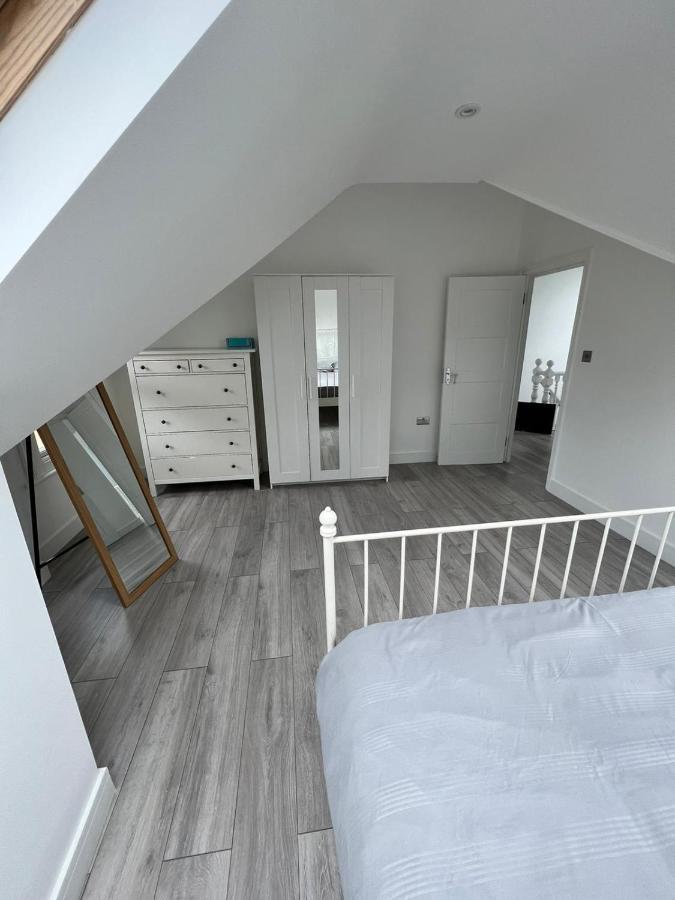 Lovely 2 Bedroom Flat With Roof Terrace In London Nw6 外观 照片